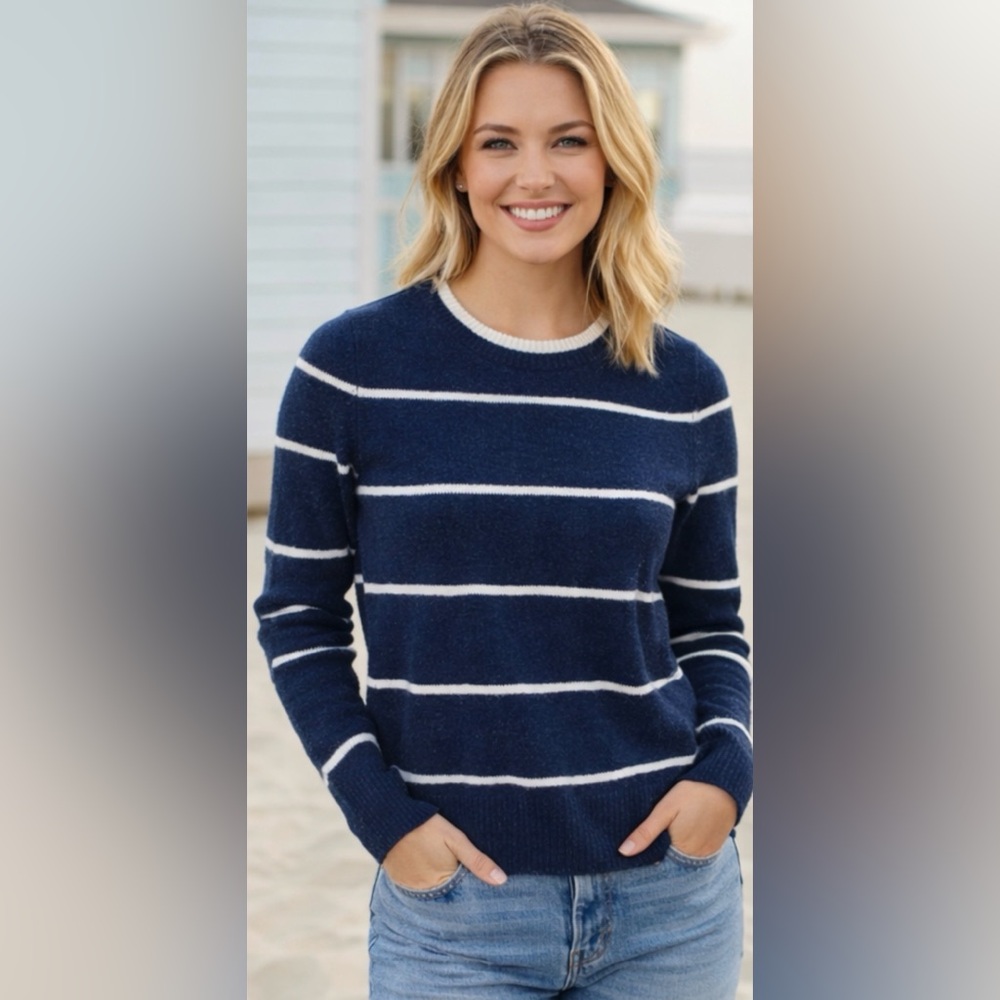 Banana Republic Navy & White Striped Crewneck Sweater